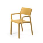 poltroncina per bar e ristoranti trill di Nardi in polipropilene colore senape